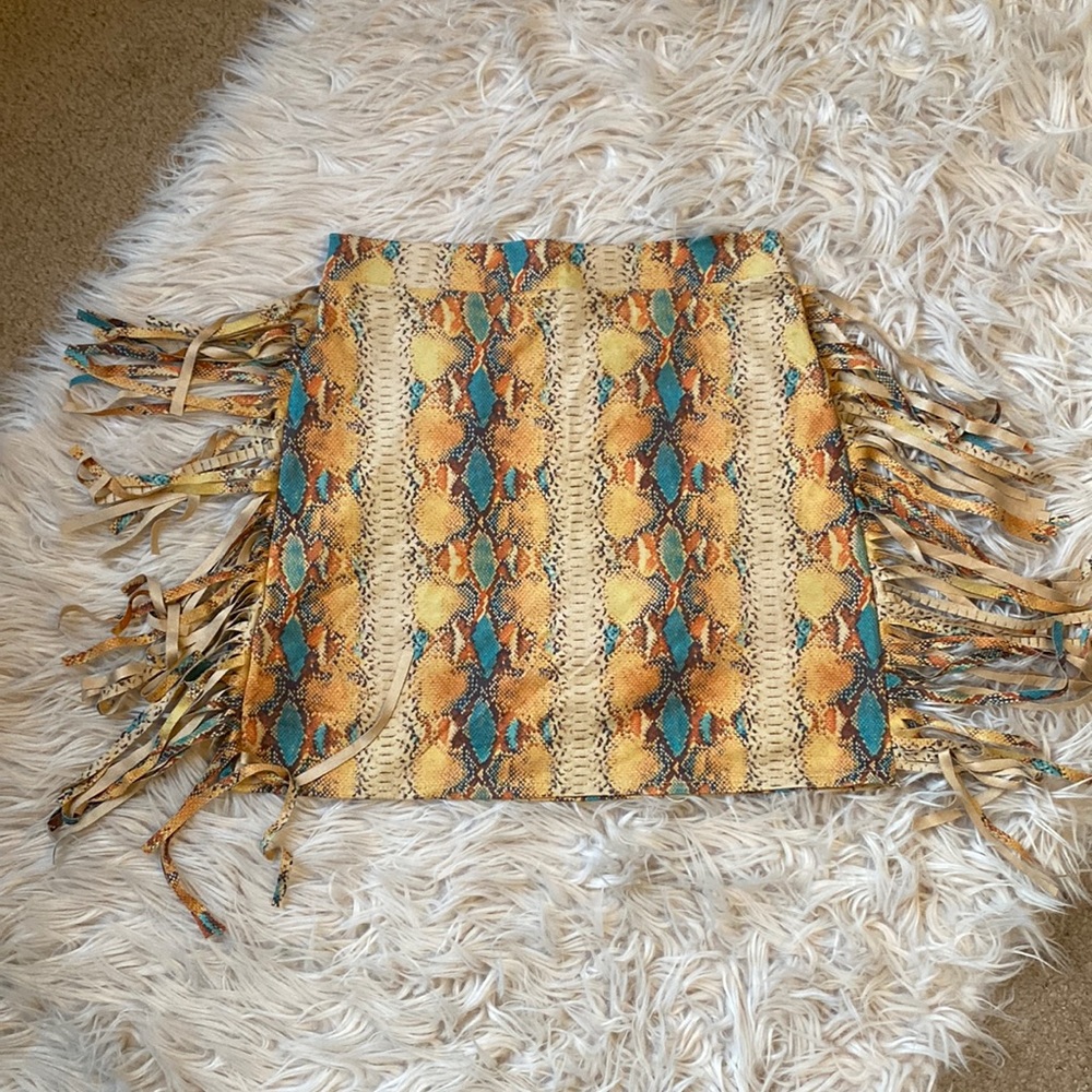 Elastic band, cowgirl suede fringe turquoise yellow tan skirt size medium
